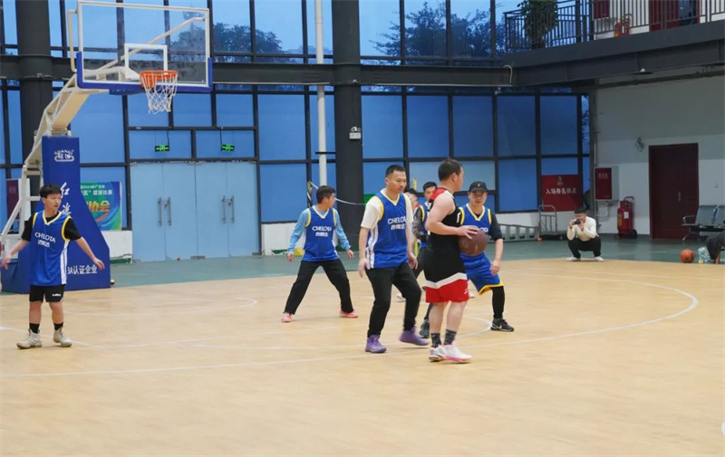 j9����Ʒ�ʶ�̬