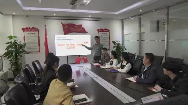 j9����Ʒ�ʶ�̬